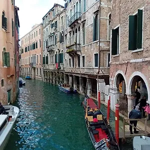 Tourist House Venice