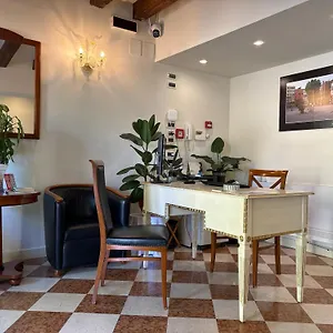 Locanda Del Ghetto בית הארחה