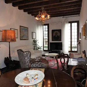 La Poetessa Venedig